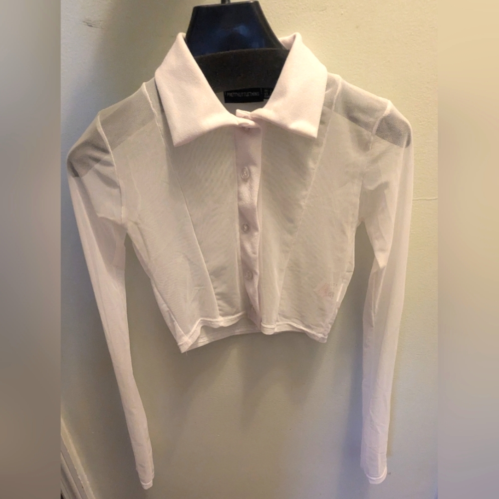 PrettyLittleThing White Sheer Cropped Button Down Blouse. Size 2
